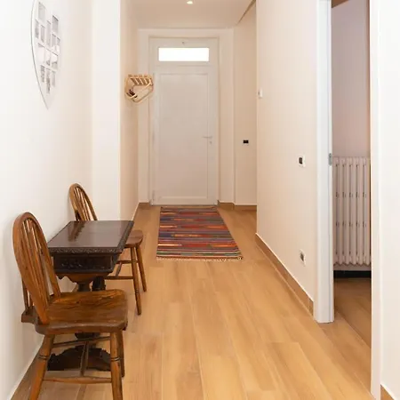 Charlotte Con Parcheggio, 5 Terre, Vicino Stazione