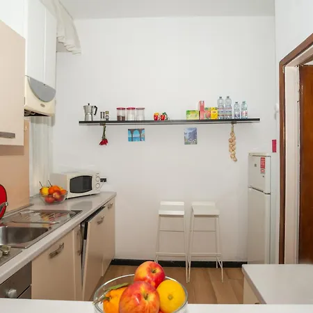 Charlotte Con Parcheggio, 5 Terre, Vicino Stazione