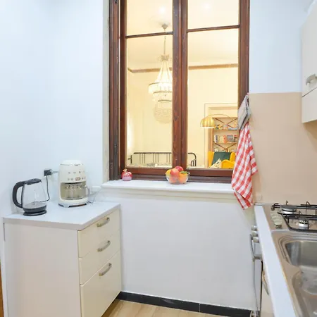 Charlotte Con Parcheggio, 5 Terre, Vicino Stazione דירה לה ספציה