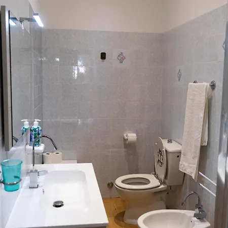 Charlotte Con Parcheggio, 5 Terre, Vicino Stazione Apartment *